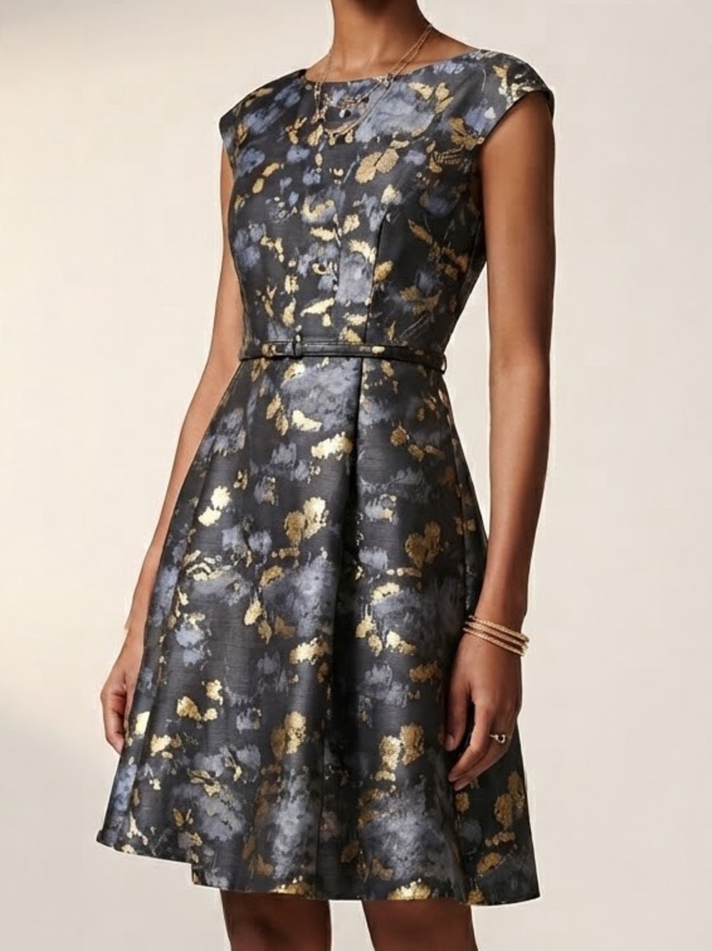 Eliza J. Floral Jacquard Cap
Sleeve Black Gold Metallic Fit &
Flare Dress ⢠NWOT - Picture 3 of 9